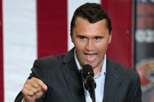 USA: chi è Charlie Kirk, l’attivista MAGA pro-Trump vittima di un attentato nello Utah
